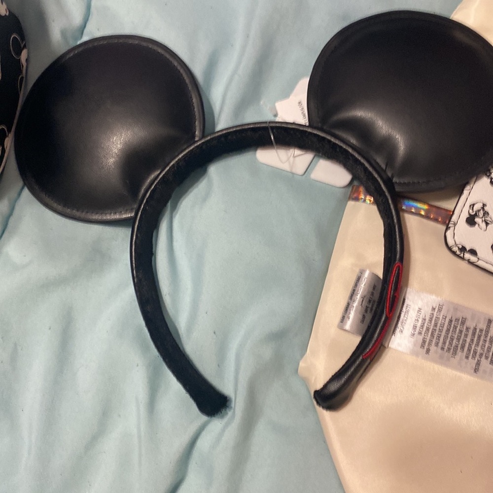 COPY - COPY - COPY - Disney latest Mickey & Minnie LoungeFly Bundle - Picture 3 of 4
